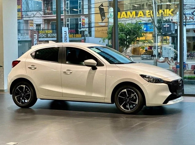 New Mazda 2 1.5L Sport Premium